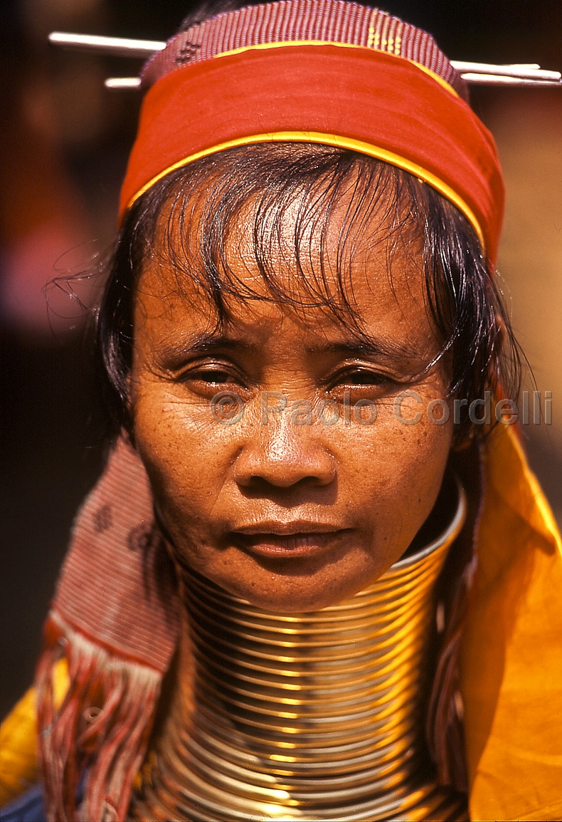Paduang Hilltribe (Long Neck Woman), Mae Hong Son, Thailand
(cod:Thailand 48)
